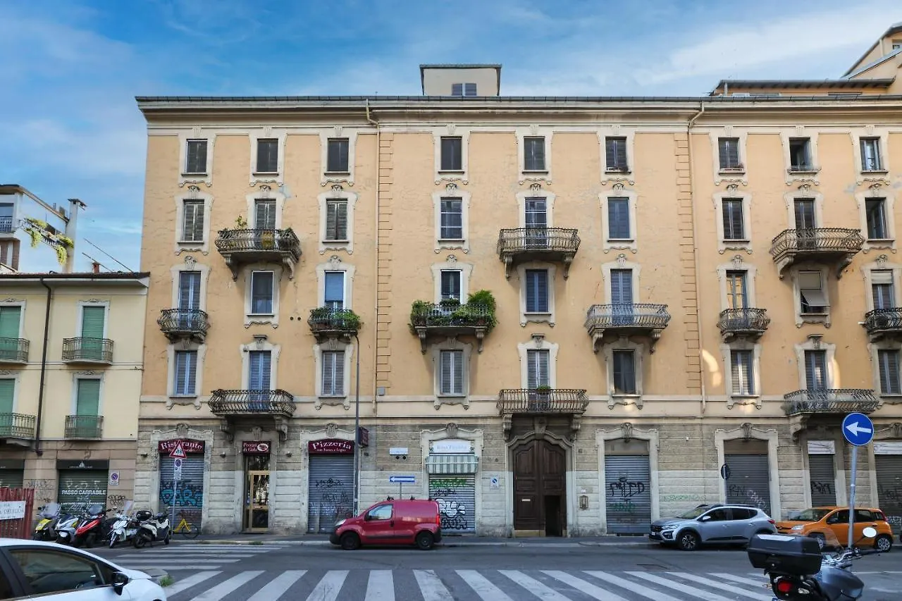 Appartamento Primopiano - Battaglia A Milano